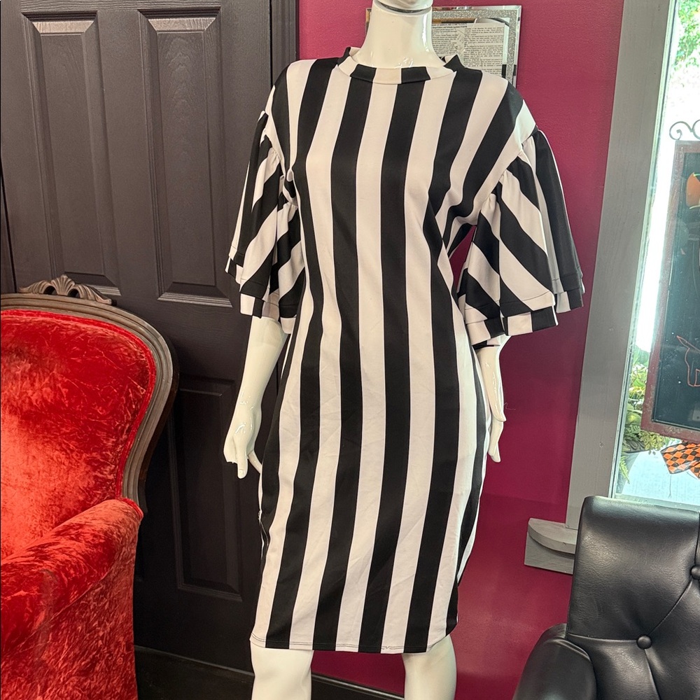 Auditions Monochrome Striped Long Sleeve Dress